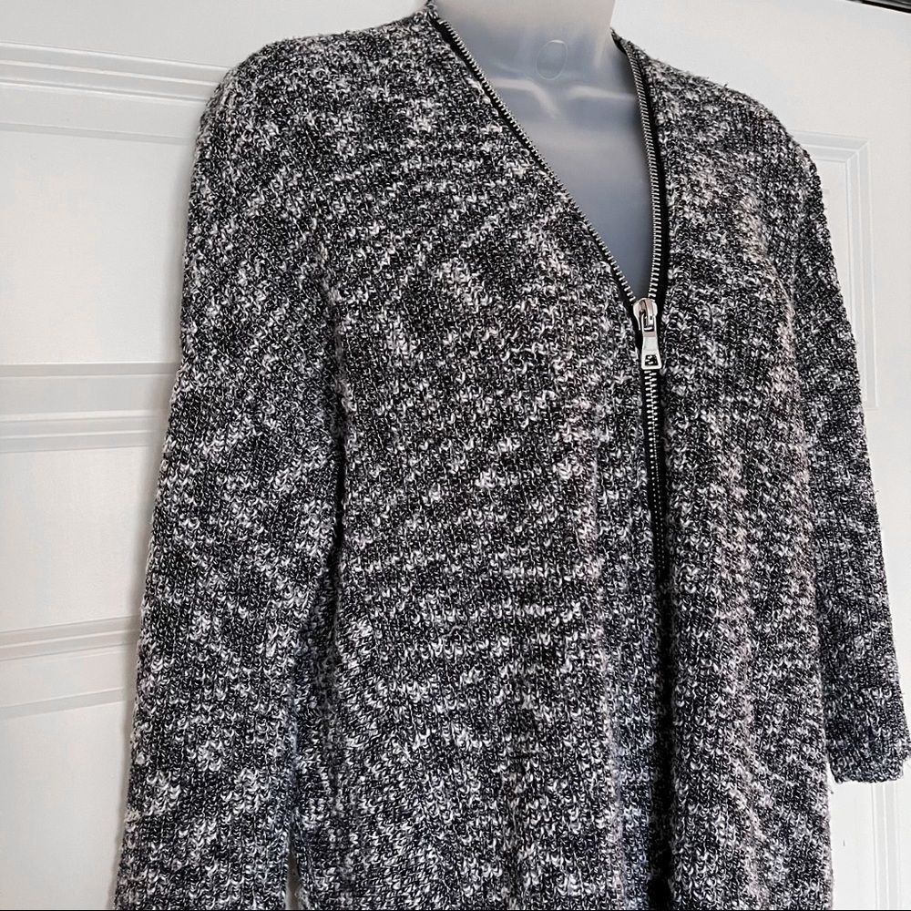 EXPRESS | Charcoal 3/4 Sleeve Sweater